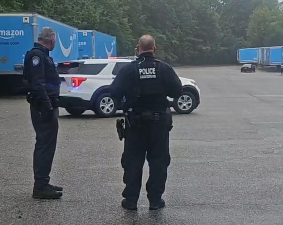 आईसको छपामा परे न्यु जर्सीका २९ मजदुर पक्राउ