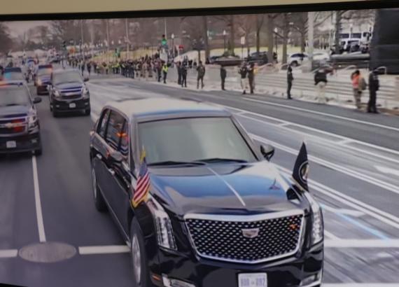 नवनिर्वाचित राष्ट्रपति ट्रम्पको  सपथग्रहण समारोह जारी